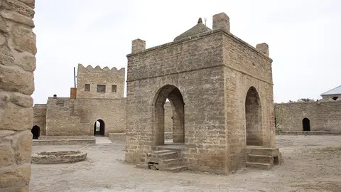 Ateshgah de Bakú, el Templo del fuego Ateshgah de Bakú, el Templo del fuego