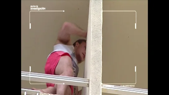 Equipo de Investigación, testigo de las peligrosas prácticas de los estudiantes británicos en Salou: de los balcones al hospital Equipo de Investigación, testigo de las peligrosas prácticas de los estudiantes británicos en Salou: de los balcones al hospital