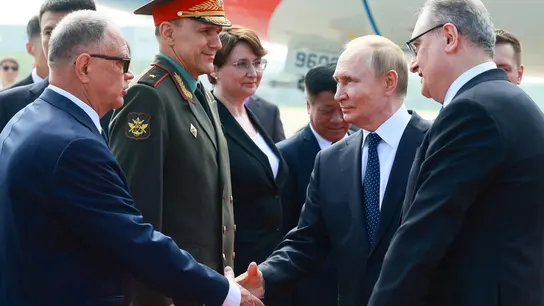 La cumbre de China recibe a Putin. La cumbre de China recibe a Putin.