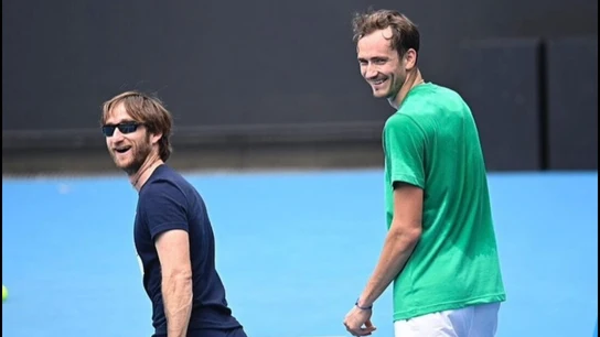 Daniil Medvedev y Gilles Cervara Daniil Medvedev y Gilles Cervara