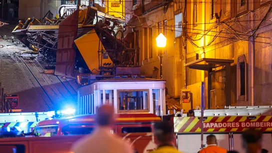 Accidente del funicular de Gloria en Lisboa Accidente del funicular de Gloria en Lisboa
