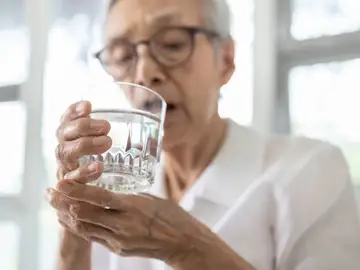 Mujer con Parkinson Mujer con Parkinson