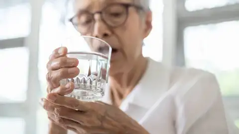 Mujer con Parkinson Mujer con Parkinson