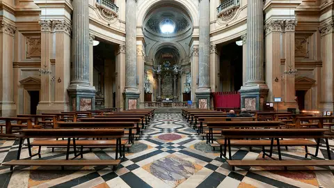 Interior de la Basílica de Superga, en Turín Interior de la Basílica de Superga, en Turín