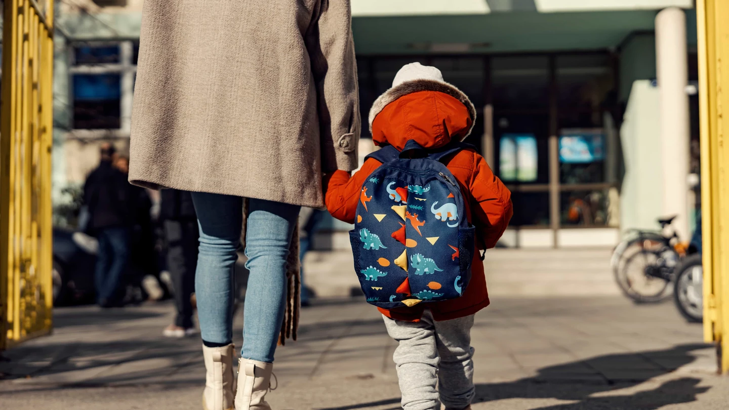 Unos 8 millones de alumnos regresan a las aulas en una vuelta al cole marcada por la IA Unos 8 millones de alumnos regresan a las aulas en una vuelta al cole marcada por la IA