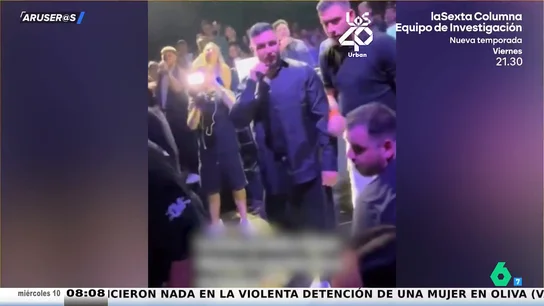 "Hoy es un hielo y mañana es otra cosa", critica Alfonso Arús al saber que han tirado un hielo a Omar Montes en plena actuación en Madrid. "Hoy es un hielo y mañana es otra cosa", critica Alfonso Arús al saber que han tirado un hielo a Omar Montes en plena actuación en Madrid.