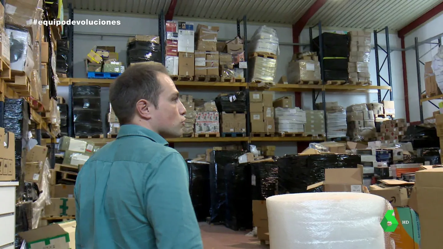 Un empresario que mantiene una batalla legal contra Amazon por las devoluciones: "Nos mandaron piedras" Un empresario que mantiene una batalla legal contra Amazon por las devoluciones: "Nos mandaron piedras"