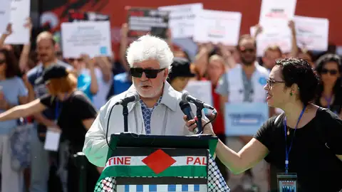Almodóvar en el acto de apoyo a los niños gazatíes Almodóvar en el acto de apoyo a los niños gazatíes