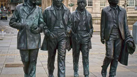 Estatua de Los Beatles en Liverpool Estatua de Los Beatles en Liverpool