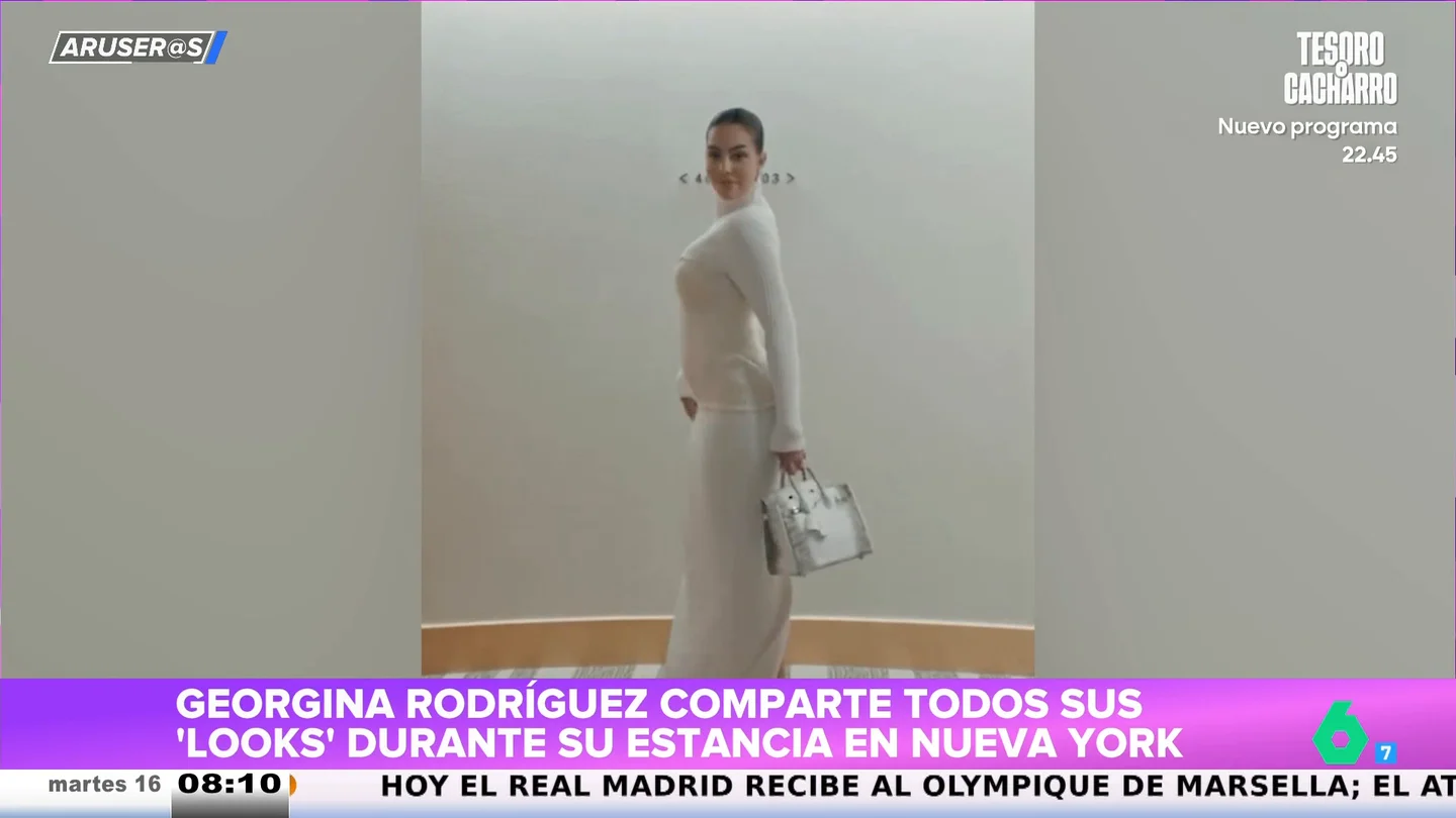 El vídeo viral de Georgina Rodríguez con sus looks en Nueva York: "Algunos hablan de nuevo embarazo" El vídeo viral de Georgina Rodríguez con sus looks en Nueva York: "Algunos hablan de nuevo embarazo"