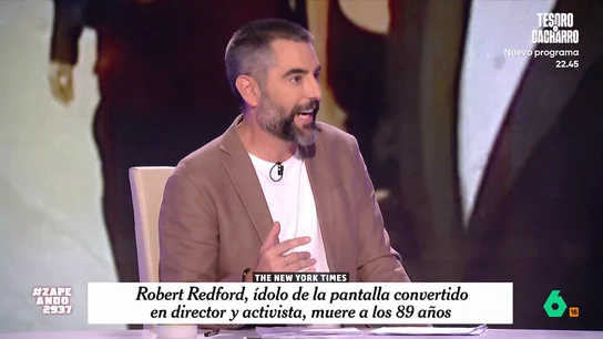 Dani Mateo: "Es muy fuerte, pero la gente joven de Robert Redford solo sabe que se parece mucho a Chelo García Cortés" En este vídeo, Dani Mateo y el resto de Zapeando rinden homenaje a Robert Redford en el día de su muerte: "Hoy el mundo es un poco más feo porque se ha muerto uno de los tíos más guapos que ha pisado este planeta Tierra".