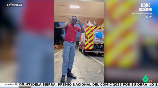 El emotivo viral de un bombero daltónico al ver los colores por primera vez en su vida: "¡Madre de Dios!" El emotivo viral de un bombero daltónico al ver los colores por primera vez en su vida: "¡Madre de Dios!"