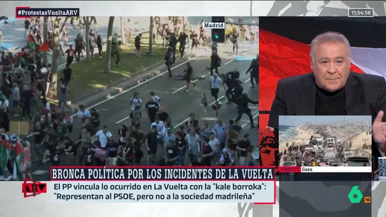 Ferreras, tras las protestas en La Vuelta: "Es un genocidio que se está retransmitiendo en directo y hay gente que no se acostumbra" Ferreras, tras las protestas en La Vuelta: "Es un genocidio que se está retransmitiendo en directo y hay gente que no se acostumbra"