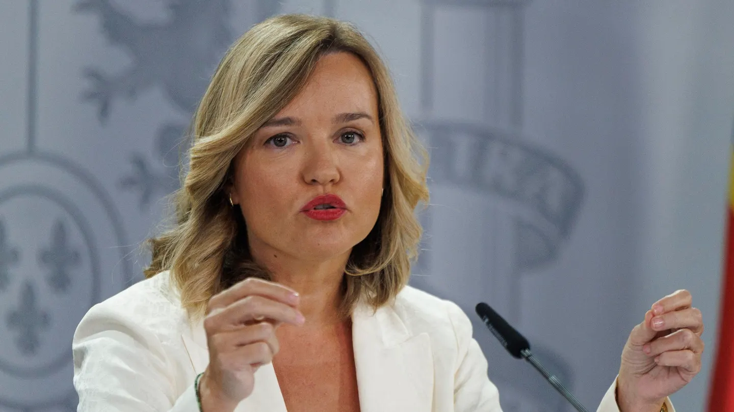 La ministra portavoz, Pilar Alegría, en la rueda de prensa posterior al Consejo de Ministros de este martes. La ministra portavoz, Pilar Alegría, en la rueda de prensa posterior al Consejo de Ministros de este martes.