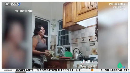 Una madre consuela a su hija con un 'dardazo' memorable a su padre: "Solo lloré cuando no se iba" Una madre consuela a su hija con un 'dardazo' memorable a su padre: "Solo lloré cuando no se iba"
