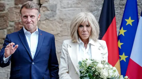 La moda tránsbofa de la ultraderecha: ataca a Brigitte Macron o Begoña Gómez asegurando que son hombres La moda tránsbofa de la ultraderecha: ataca a Brigitte Macron o Begoña Gómez asegurando que son hombres