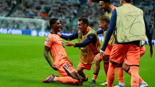 Rashford celebra su segundo gol con sus compañeros Rashford celebra su segundo gol con sus compañeros