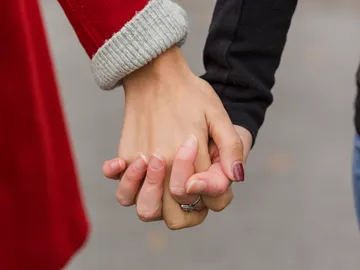 Manos de una pareja Manos de una pareja