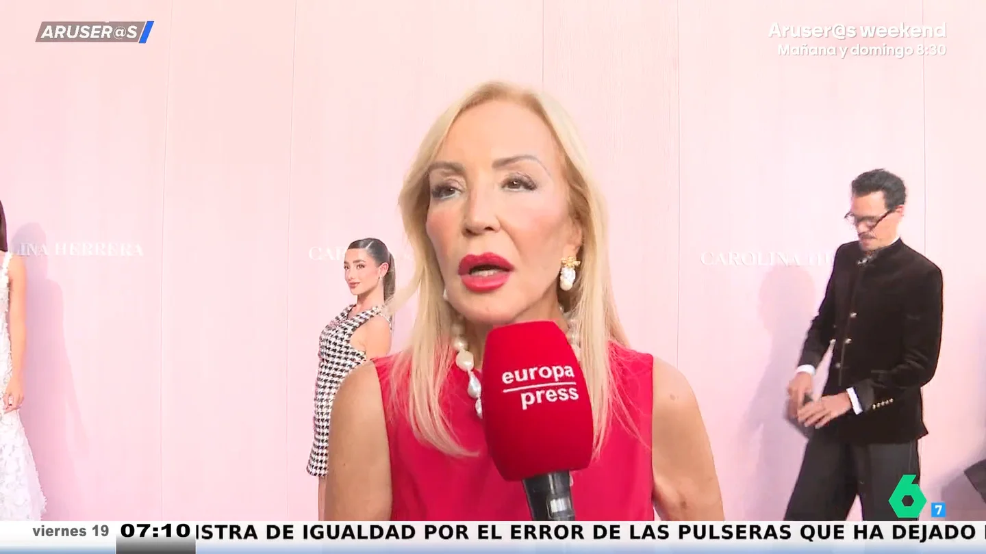 Carmen Lomana celebra la vasectomía de Bertín Osborne: "Gracias a dios no puede seguir teniendo niños" Carmen Lomana celebra la vasectomía de Bertín Osborne: "Gracias a dios no puede seguir teniendo niños"