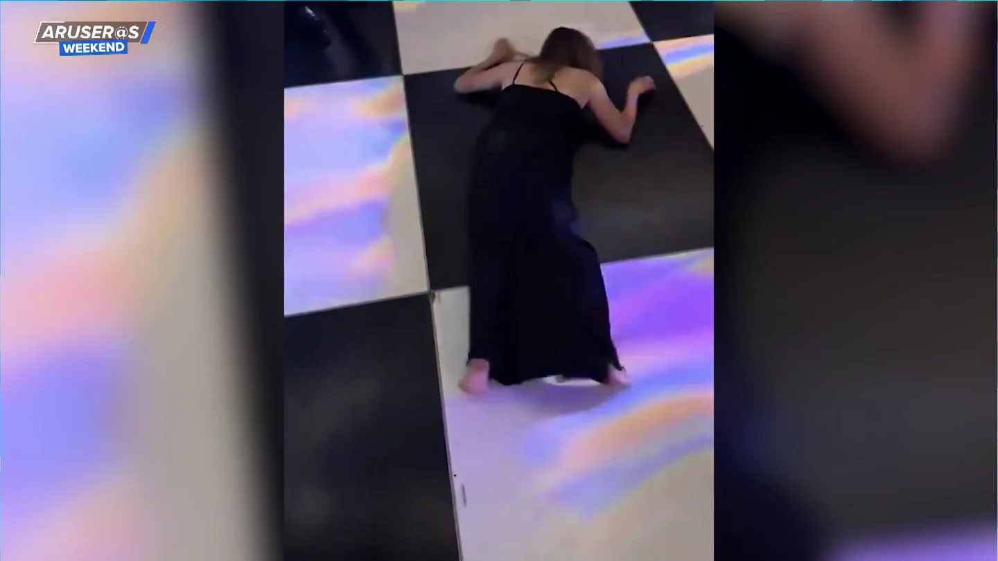 De 'Dirty Dancing' a 'el paso de la araña': el baile viral que arrasa en las bodas De 'Dirty Dancing' a 'el paso de la araña': el baile viral que arrasa en las bodas