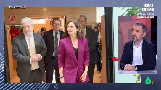 Ignacio Escolar, sobre la estrategia de Ayuso en el caso de su novio: "No ha tratado esto como si fuera un ciudadano particular" Ignacio Escolar analiza en este vídeo cómo Ayuso ha utilizado los recursos de la Comunidad de Madrid para defender a su pareja, entre ellos su jefe de Gabinete, Miguel Ángel Rodríguez, que "ha estado presente desde el primer día".