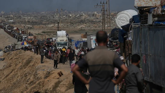 Cientos de ciudadanos palestinos abandonan Ciudad de Gaza ante el asedio de las fuerzas israelíes Cientos de ciudadanos palestinos abandonan Ciudad de Gaza ante el asedio de las fuerzas israelíes