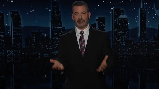 El presentador Jimmy Kimmel, en la vuelta de su programa tras ser apartado El presentador Jimmy Kimmel, en la vuelta de su programa tras ser apartado