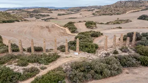 Restos romanos de Los Bañales, cerca de Layana, en Aragón Restos romanos de Los Bañales, cerca de Layana, en Aragón