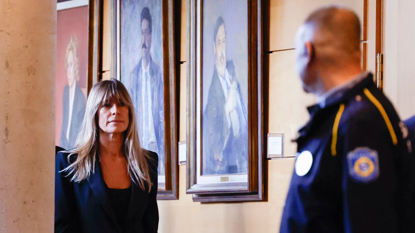 Imagen de archivo de Begoña Gómez, esposa del presidente del gobierno llegando a la comisión de investigación en la Asamblea de Madrid. Imagen de archivo de Begoña Gómez, esposa del presidente del gobierno llegando a la comisión de investigación en la Asamblea de Madrid.