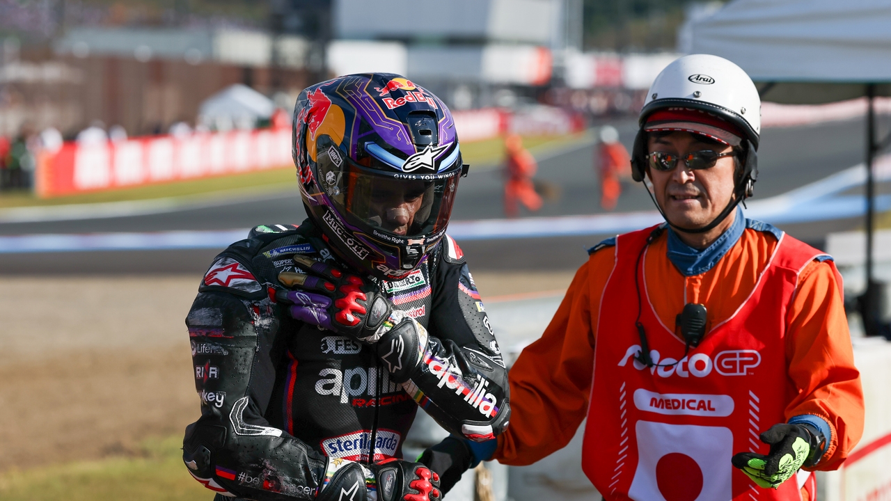 Jorge Martín se rompe la clavícula en la 'sprint' de Motegi y es evacuado en helicóptero