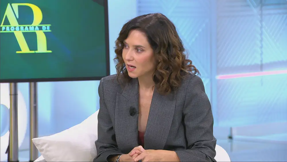 Entrevista a Ayuso en Telecinco Entrevista a Ayuso en Telecinco