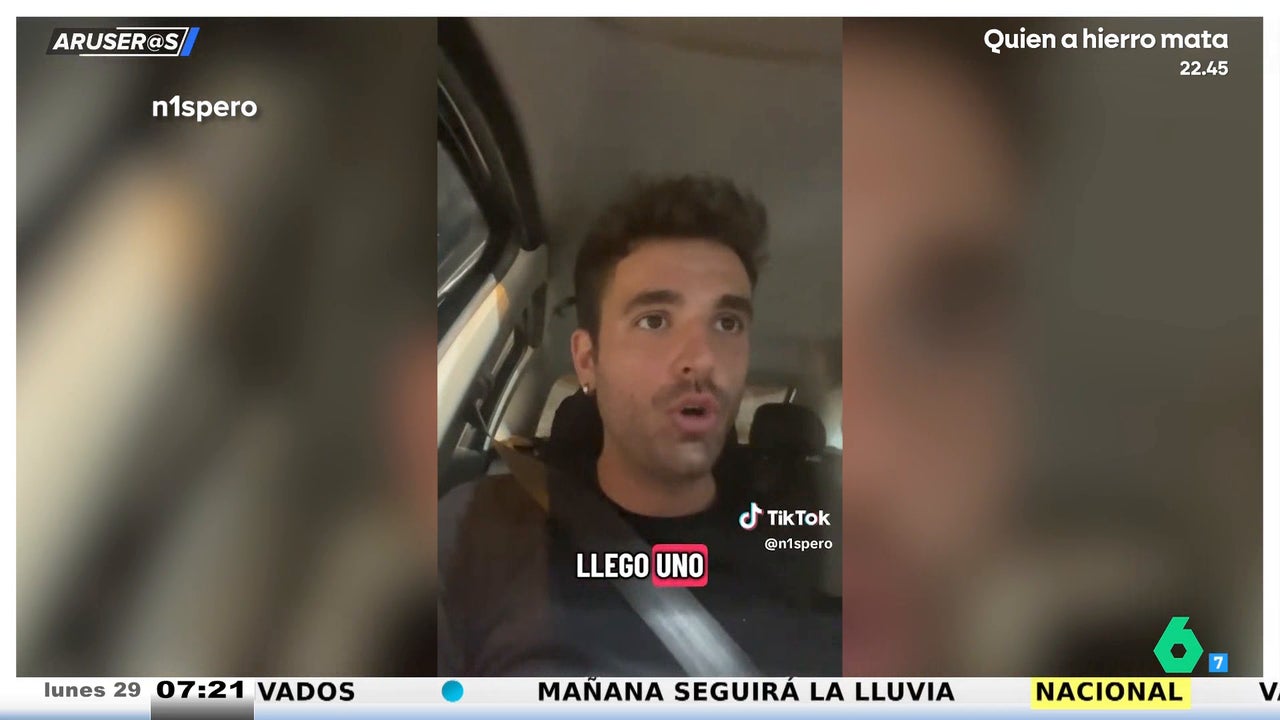 Un tiktoker estalla contra el estigma de ir solo a restaurantes: "¿Pobrecito? ¡De eso nada!"