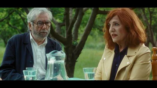 El consejo de Elvira Lindo tras su experiencia con Antonio Muñoz Molina a quienes acompañan a personas con depresión: "Esfuérzate, hazlo por mí" El consejo de Elvira Lindo tras su experiencia con Antonio Muñoz Molina a quienes acompañan a personas con depresión: "Esfuérzate, hazlo por mí"