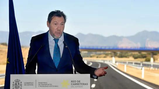 Óscar Puente, durante un acto de la puesta en activo de un tramo de autovía en Huesca Óscar Puente, durante un acto de la puesta en activo de un tramo de autovía en Huesca