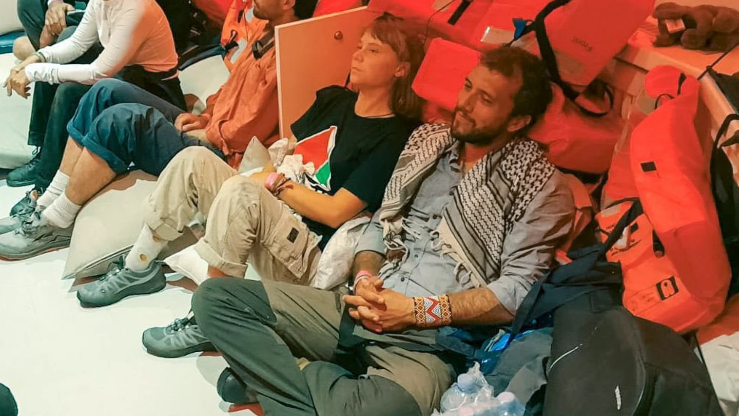 Greta Thunberg y Thiago Ávila, detenidos por Israel Greta Thunberg y Thiago Ávila, detenidos por Israel
