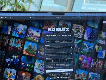 Roblox en un ordenador port&aacute;til