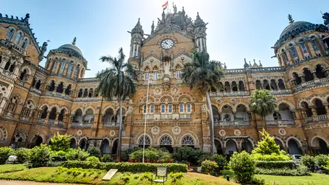 Chhatrapati Shivaji Terminus, en Mumbai, India Chhatrapati Shivaji Terminus, en Mumbai, India