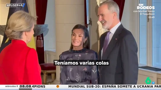 El rey Felipe y la reina Letizia llegan cuatro minutos tarde a su encuentro con los reyes de Bélgica: así les explican el motivo El rey Felipe y la reina Letizia llegan cuatro minutos tarde a su encuentro con los reyes de Bélgica: así les explican el motivo