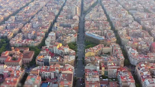 La ruta de la especulación en Barcelona: solo en el Eixample más 100 edificios han pasado a manos de fondos de inversión La ruta de la especulación en Barcelona: solo en el Eixample más 100 edificios han pasado a manos de fondos de inversión