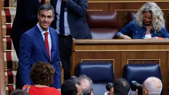 El presidente del Gobierno, Pedro Sánchez a su llegada a la sesión de control al gobierno celebrada este miércoles en el Congreso. El presidente del Gobierno, Pedro Sánchez a su llegada a la sesión de control al gobierno celebrada este miércoles en el Congreso.
