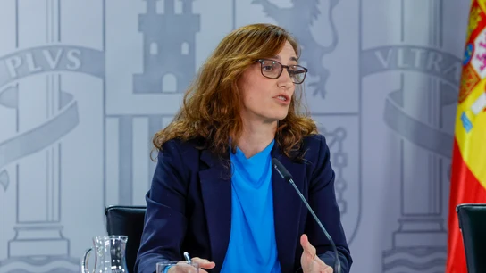 La minsitra de Sanidad, Mónica García durante la rueda de prensa posterior a la reunión del Consejo de Ministros, este martes en el Palacio de la Moncloa. La minsitra de Sanidad, Mónica García durante la rueda de prensa posterior a la reunión del Consejo de Ministros, este martes en el Palacio de la Moncloa.