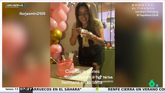 Una tarta con fotos de todos sus ex deja sin palabras a Alfonso Ar&uacute;s: "&iquest;Cu&aacute;ntas exparejas tiene para lo joven que es?"