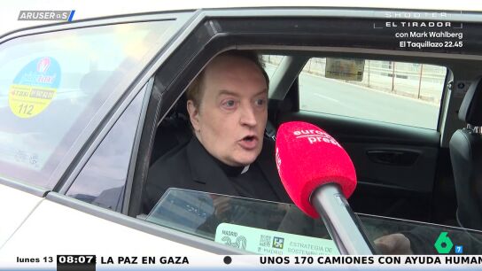 El padre Apeles desvela que coincid&iacute;a con el rey Felipe de joven: "Tenemos la misma edad y &eacute;ramos fiesteros los dos"