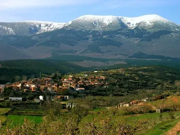 Lituénigo, pueblo de Zaragoza Lituénigo, pueblo de Zaragoza