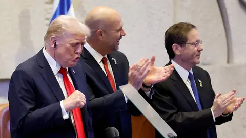 El presidente de Estados Unidos, Donald Trump, gesticula antes de su comparecencia en el Knesset El presidente de Estados Unidos, Donald Trump, gesticula antes de su comparecencia en el Knesset