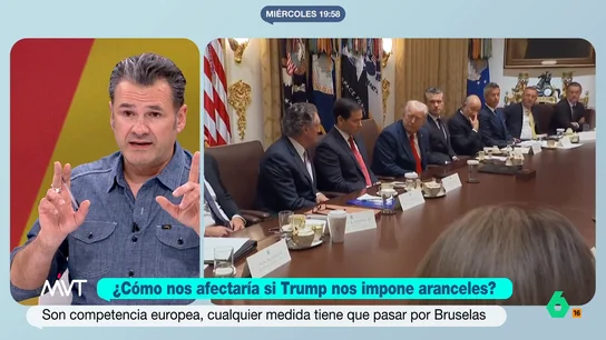 Iñaki López responde a la amenaza arancelaria de Trump: "¿Sabéis quién no llega al 5% de inversión en defensa? EEUU" "Trump nos amenaza con cosas que no puede hacer", reacciona Iñaki López en este vídeo ante la amenaza a España si no alcanza el 5% en gasto en defensa y afirma: "Cualquier día nos amenaza con echarnos de la Super Bowl".