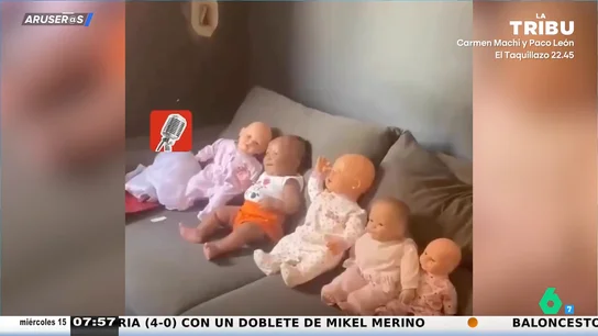 El cómico vídeo viral del bebé que se camufla con los muñecos de recién nacido El cómico vídeo viral del bebé que se camufla con los muñecos de recién nacido