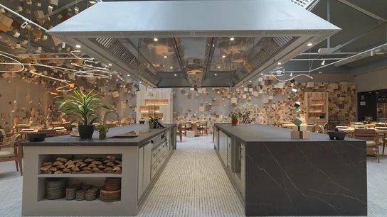 Alberto Chicote y Enrique Barrera, Premio Extraordinario en los Architecture Madrid Awards 2025 por el diseño de Omeraki Diseño del restaurante Omeraki