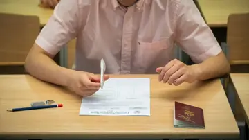 Prueba teórica del permiso de conducción  Prueba teórica del permiso de conducción