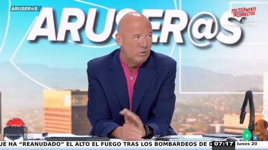 La reacción de Alfonso Arús tras conocer cómo son las primeras citas en Noruega: "Te ahorras muchos disgustos" La reacción de Alfonso Arús tras conocer cómo son las primeras citas en Noruega: "Te ahorras muchos disgustos"